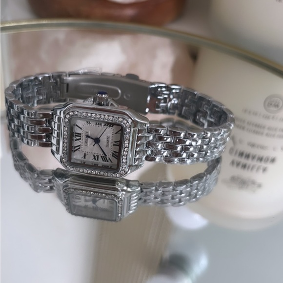 NWT unisex silver sparkle square watch - Picture 3 of 5